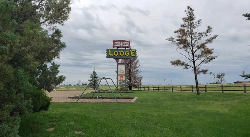 Bowman (ND) North Winds Lodge LLC Accommodation exterior