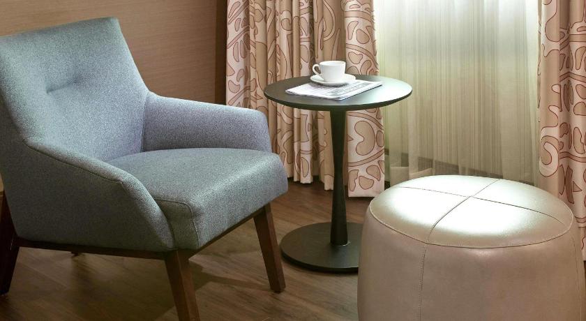 LUXURY ROOM , 2 DOUBLES , MOBILITY ACCESSIBLE , ROLL-IN SHOWER fotója 11