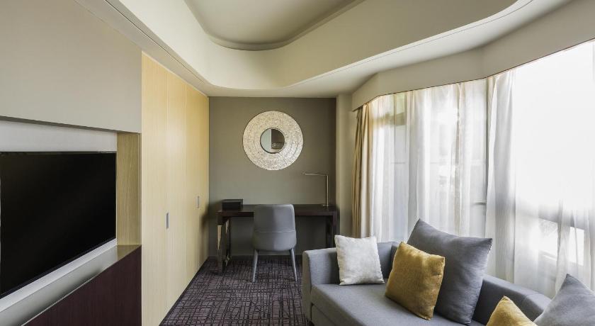 Фото: Полулюкс с 1 кроватью размера "king-size" (Junior Suite 1 King Bed) 11