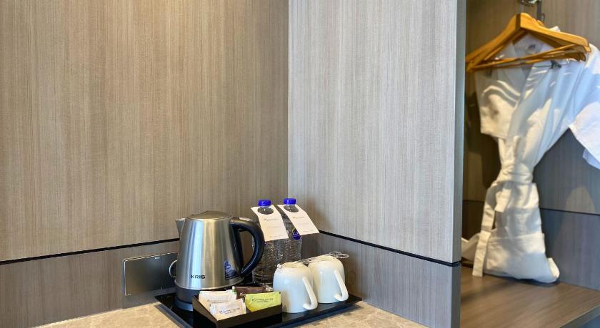 Image of Express Suite 7