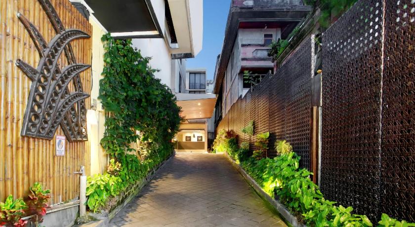 Hotel Terrace At Kuta - image 49