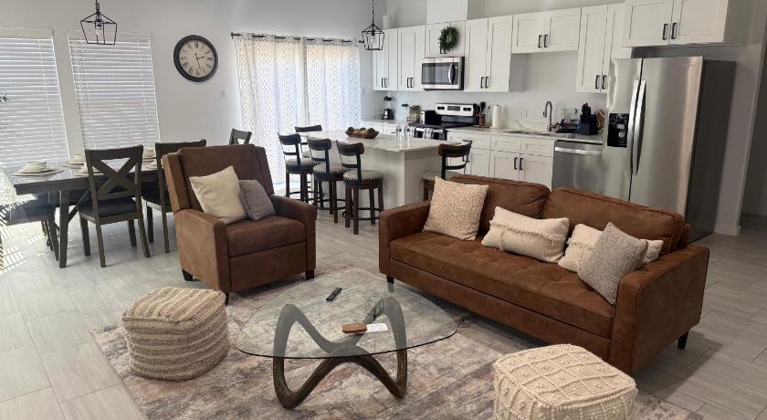 Newly built, private, and cozy