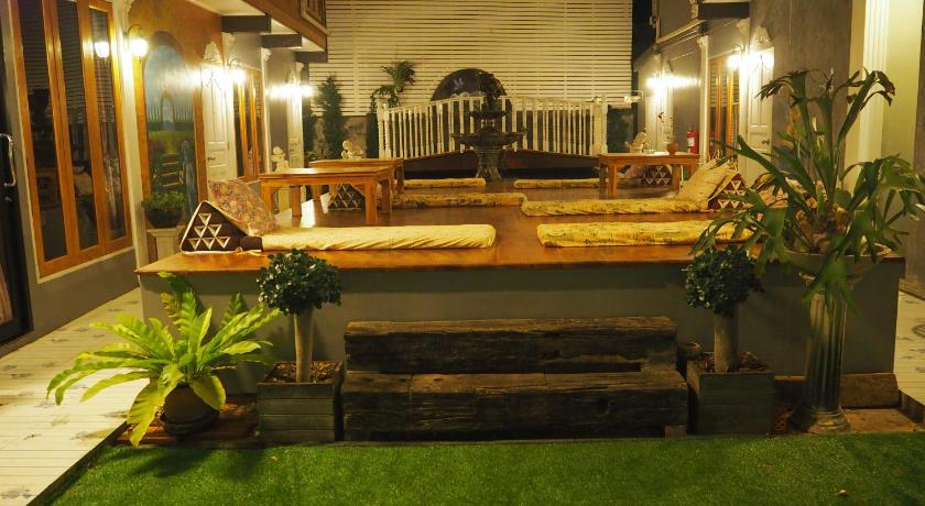 スコータイ Aen Guy Boutique Hotel 3つ星 ホテル レストラン