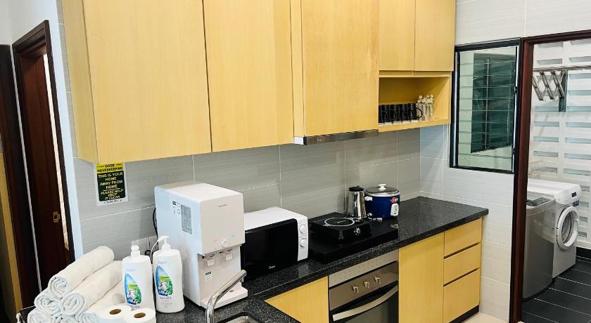 Image of Three-Bedroom Apartment 1