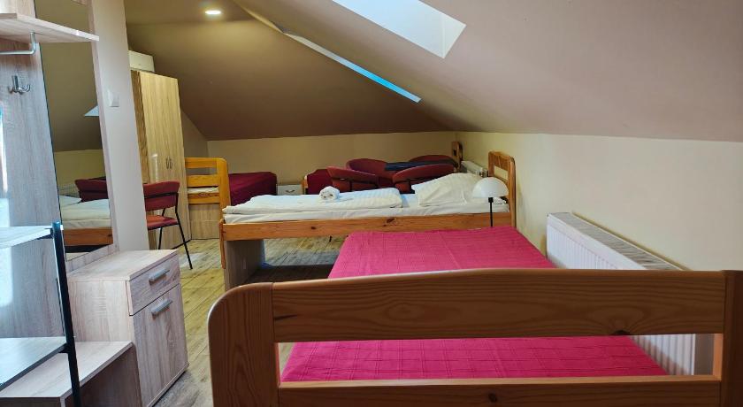 Image of Quintuple Room 10