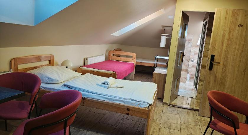 Image of Quintuple Room 12