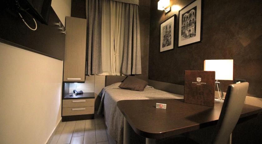 ローマ Hotel Charter 2つ星 ホテル 客室