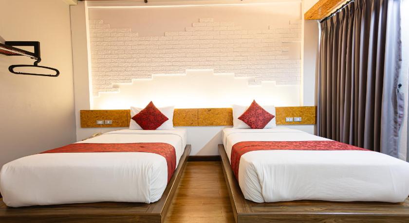 Image of Superior Twin bed 5