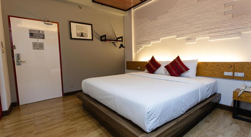 Image of Superior Room with 1 Double Bed 11