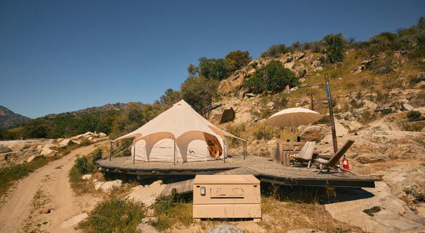 Paradise Ranch Inn - Lucky Tent