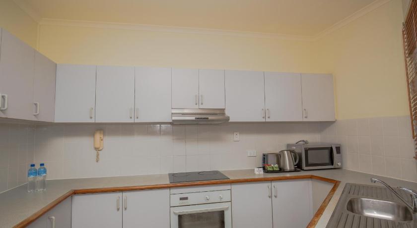 รูปของอพาร์ตเมนต์แบบสามห้องนอน (Three-Bedroom Apartment) 1