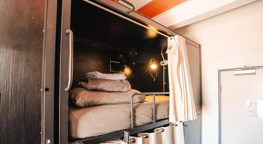 Image of Pod in Shared Dorm 2