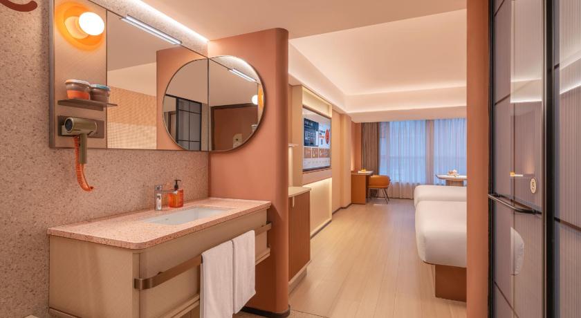 Orange Hotel Changsha Huangxing Road Pedestrian Street - image 15