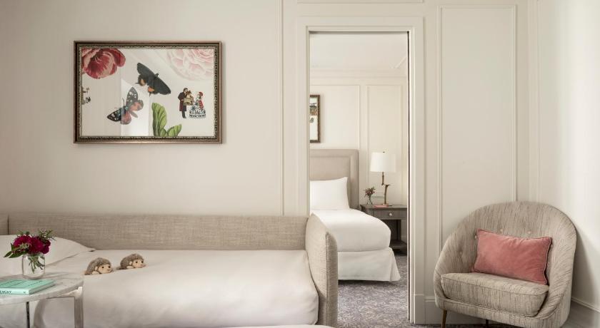 Image of Deluxe Suite 4