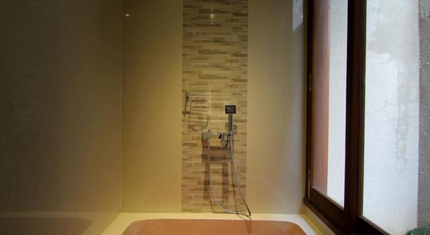 The Murdha Villa Jalan Nakula Gang Baik Baik No 90 Seminyak - 