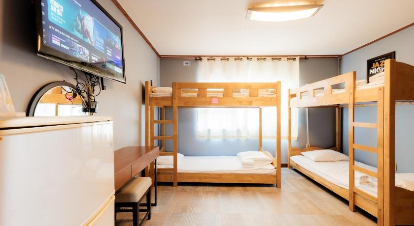 Image of Single Bed in Female Dormitory Room 0
