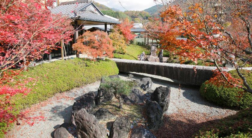 Yuttarino-Sato Inaka photo