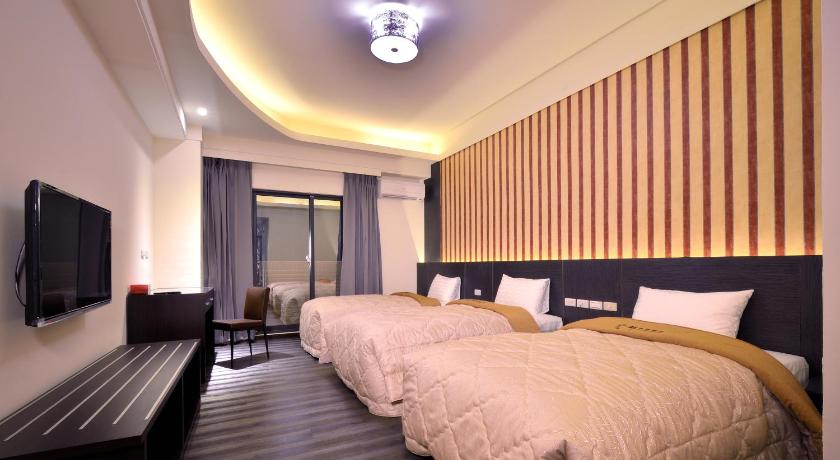 Image of Triple Room with Shower 0