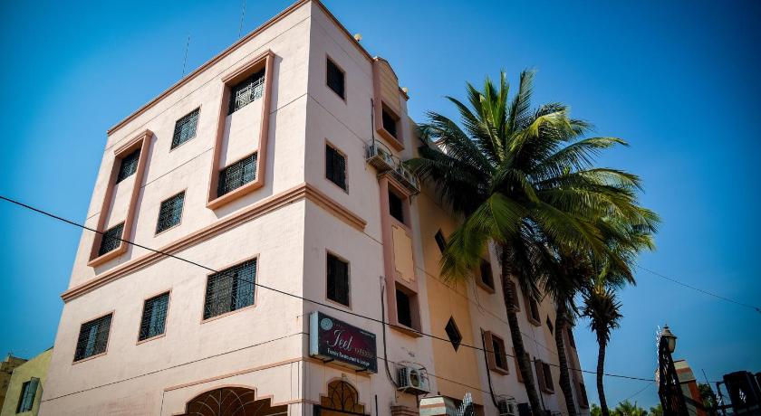 Hotel Jeet Paradise photo