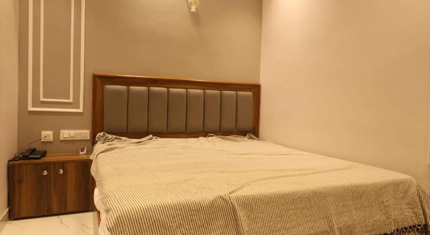 Aachman Hotel &restaurant - image 31