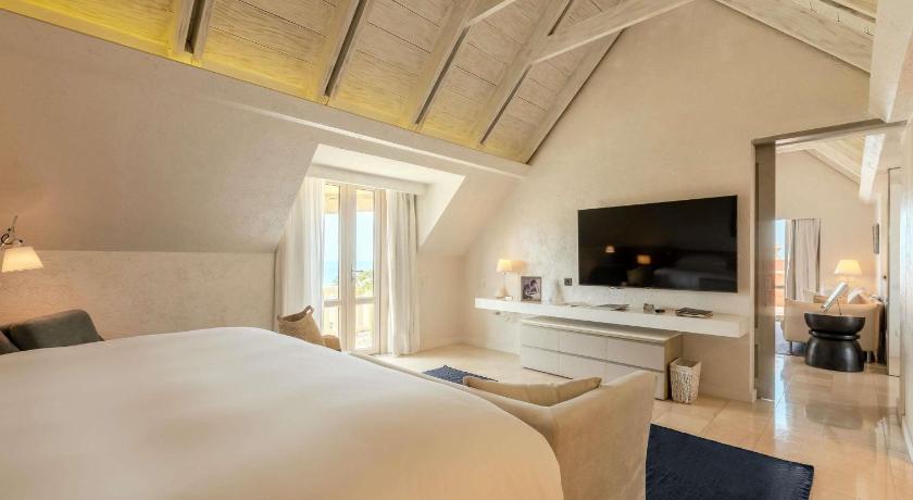 รูปของImperial Amaral King Suite with Terrace and Spa Bath - Ocean View 0