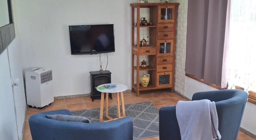 Image of One-Bedroom House 0