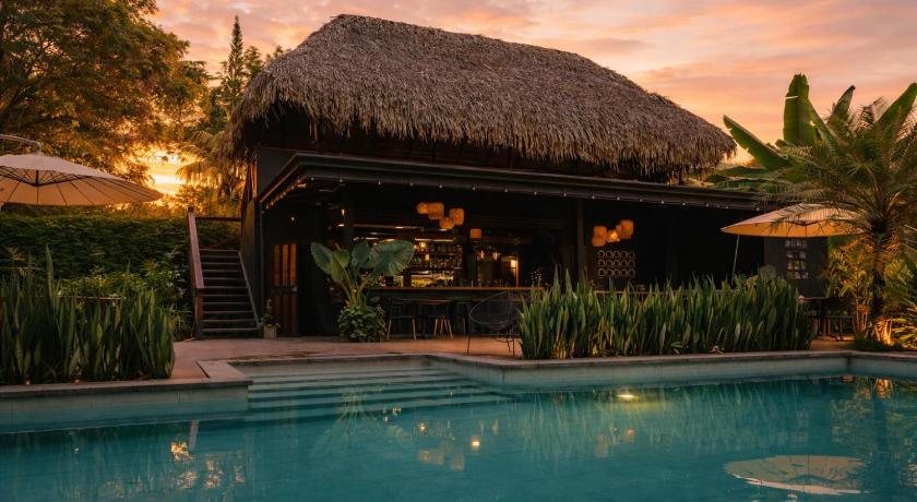 Jungle River Resort