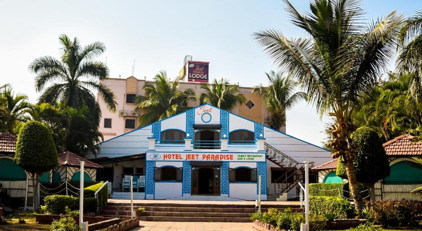 Hotel Jeet Paradise — Hotel in Phaltan
