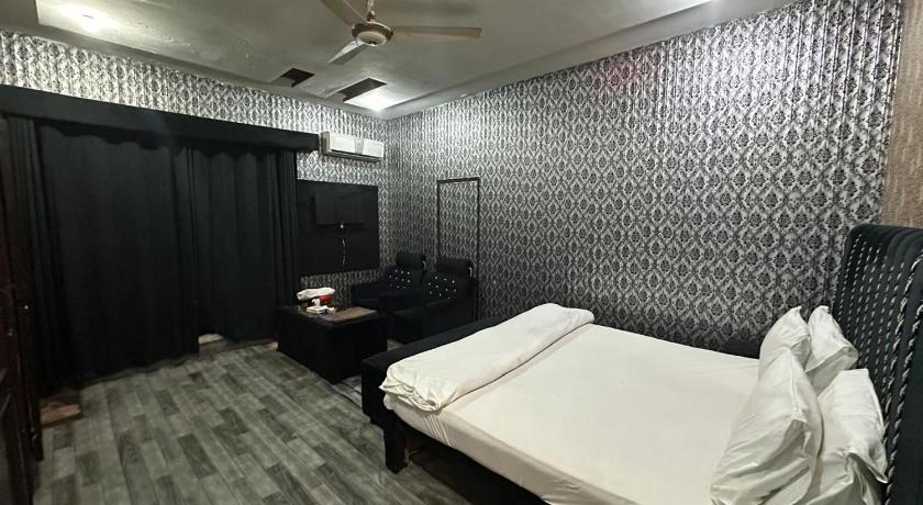 Hotel Sareena Residence - image 16