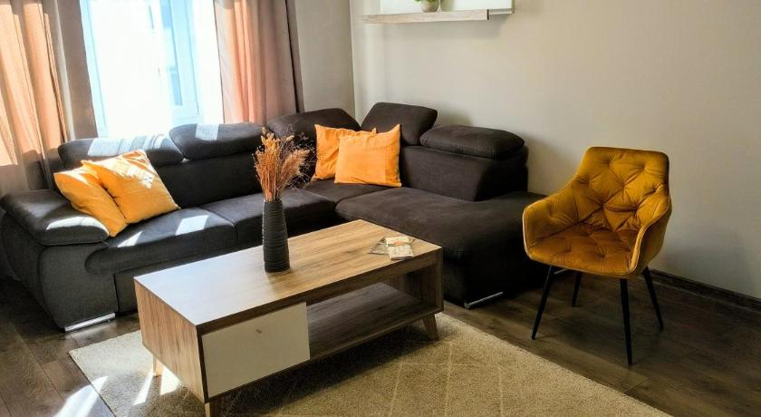 L&H Apartment