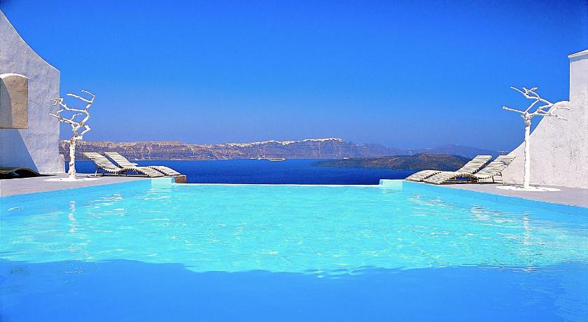 Astarte Suites photo