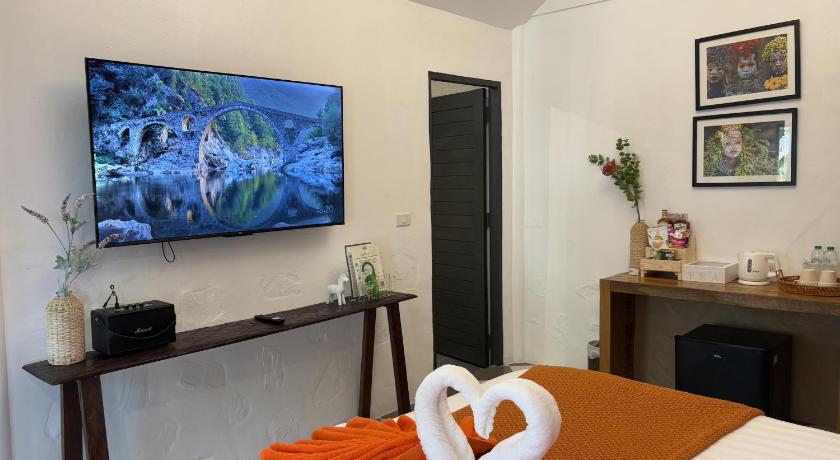 Image of Sea Breeze Cottage 12