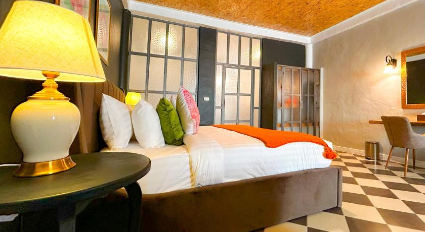 Image of Family Suite 7