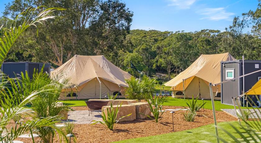 Image of Banksia Retreat Tent 8