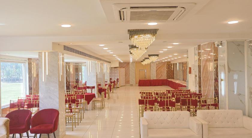 Hotel Hive - image 2
