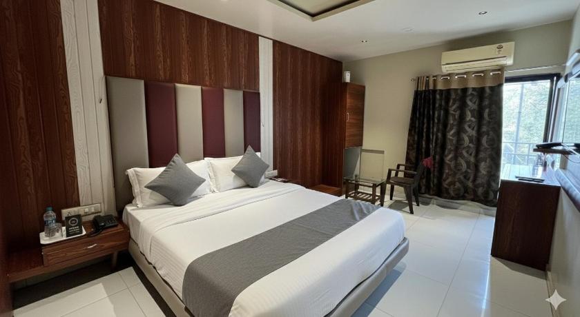 Hotel O Kalash Residency – Ahmedabad, TN