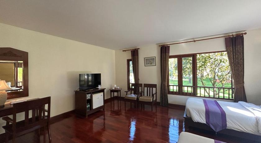 Image of Deluxe Twin Room 12