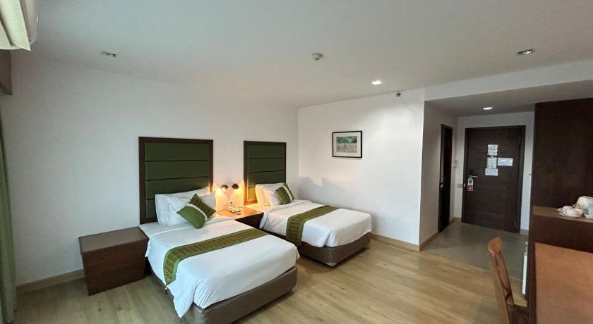 Image of Superior Twin Room 0