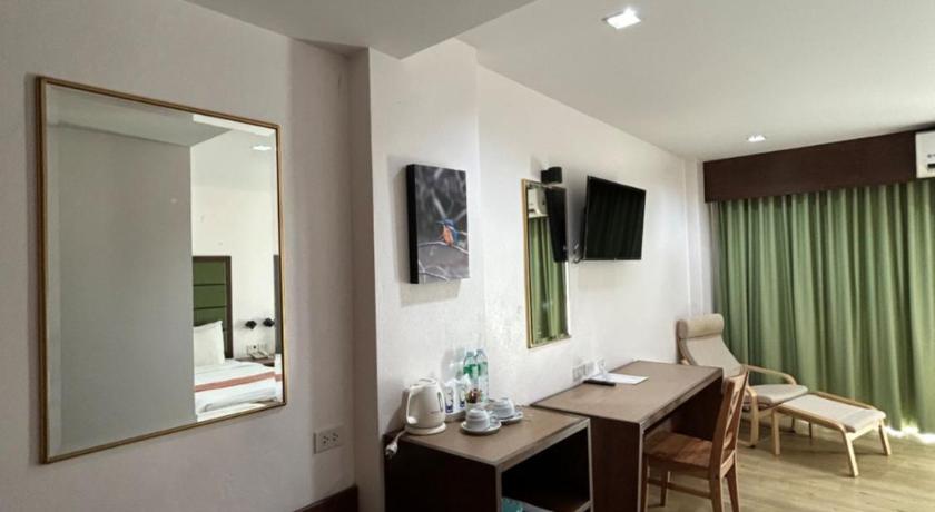 Image of Superior Twin Room 7