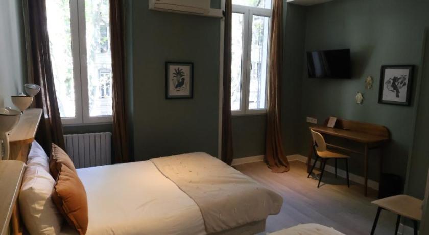 Image of Family Room 1