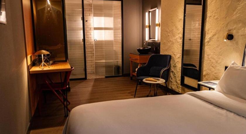 Image of Standard Double Room 7