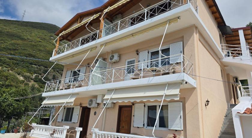 Arthur's 4Apartments