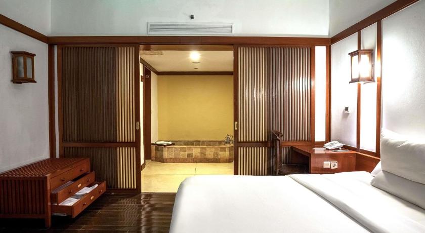 Image of Duplex King Suite 11