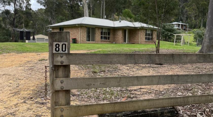 Idyllic Bush Retreat