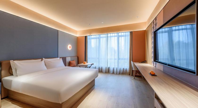 Orange Hotel Hangzhou Riverside Starlight Avenue Pedestrian Street - image 9
