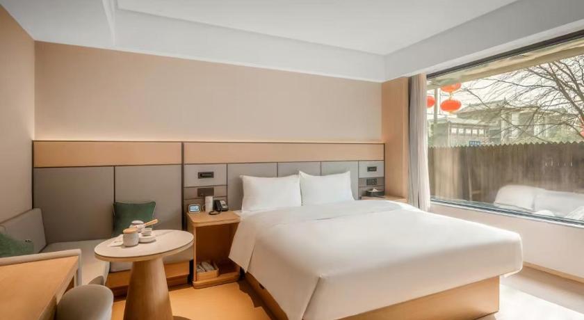 Ji Hotel Chengdu Kuanzhai Lane Zi Zhongxin - image 9