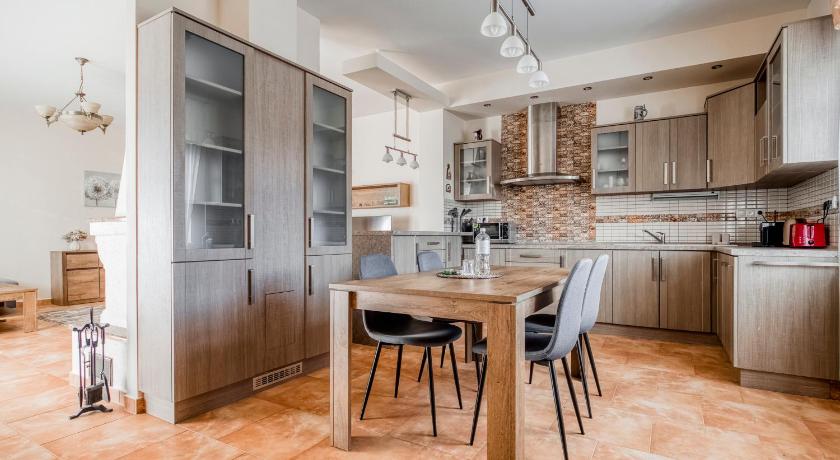 Image of Deluxe Apartment 1