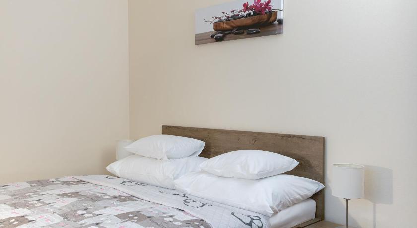 Image of Small Double Room 3