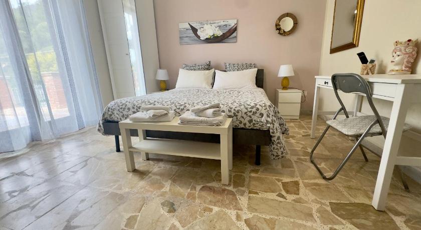 Sotto i Monti House