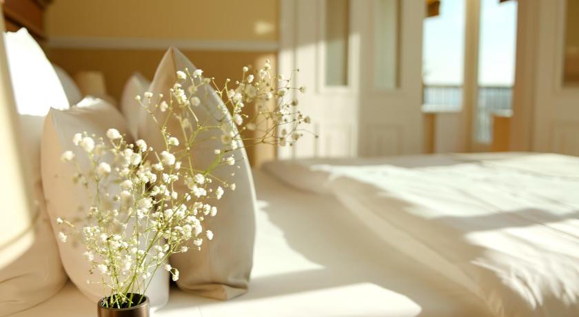 Image of Baltic Sea Suite with direct sea view 7